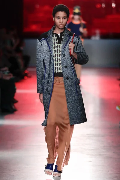 Look 31